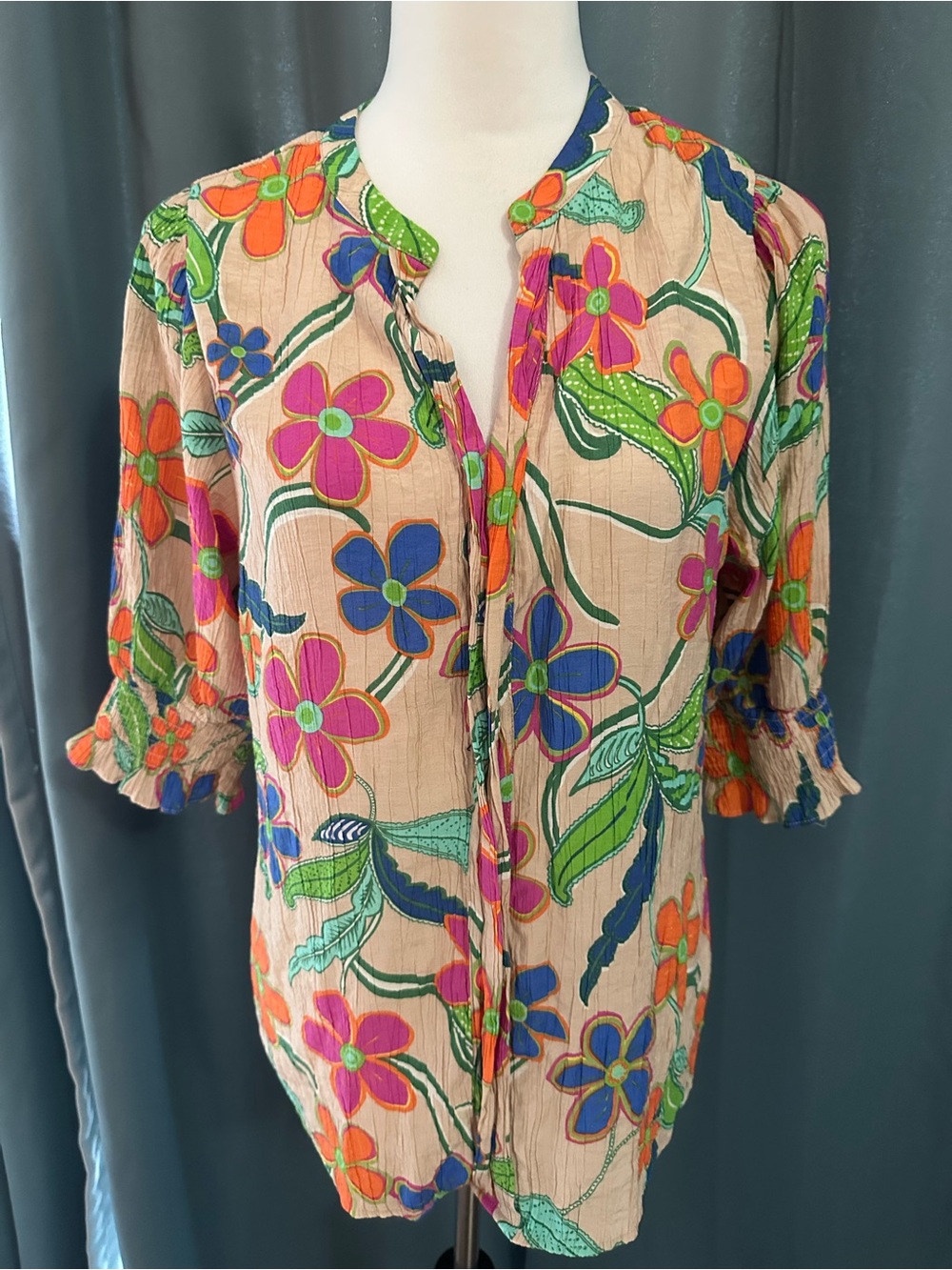 Easel Los Angeles Womens M Floral Boho Blouse Ruffle Sleeve Crinkle Rayon Tunic